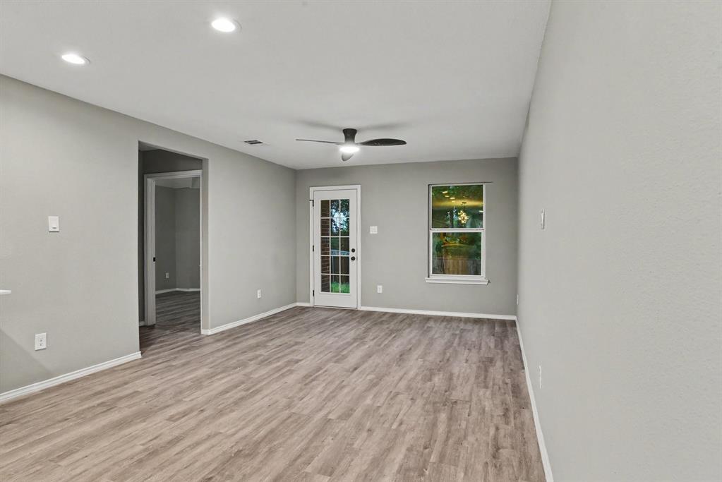 Central Ave - Residential