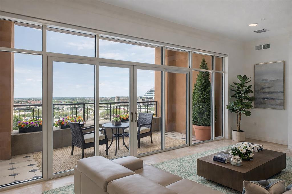 Plaza at Turtle Creek Residences Ph 2 - Residential