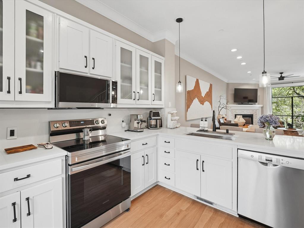 Wycliff Heights Condo - Residential