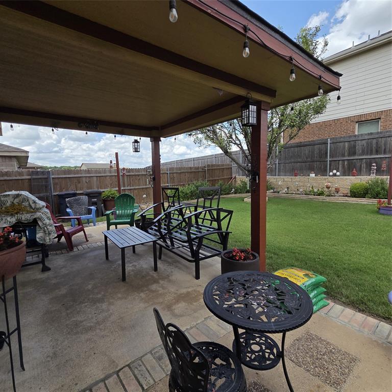 Amber Trails Fort Worth - Residential