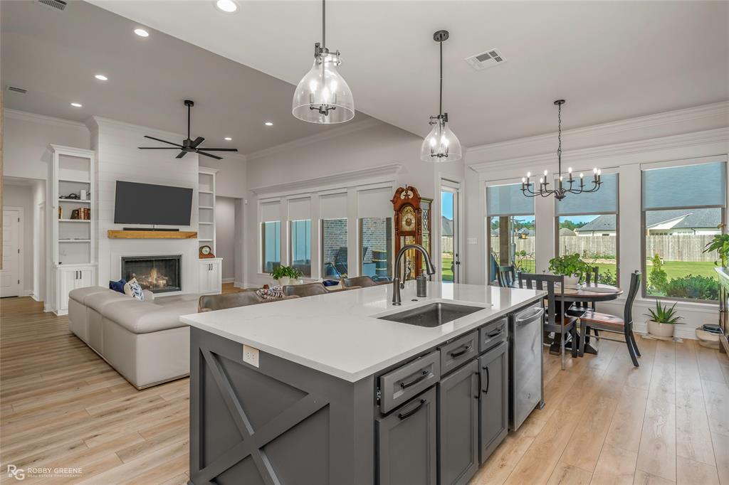 Pin Oak Lndg Un 1 - Residential