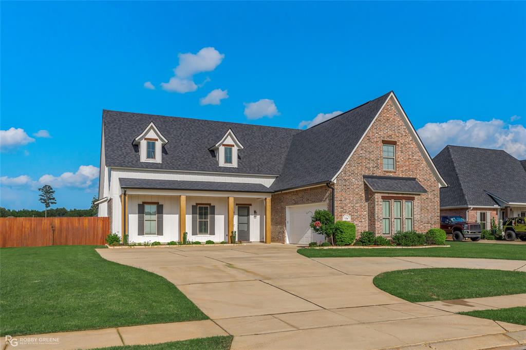 Better Than New in Pin Oak Landing! This stunning home offers all the benefits of new construction plus thousands of dollars in upgrades already completed for you. Enjoy your morning coffee on the inviting front porch and entertain with ease in the open-concept living, dining, and kitchen area featuring abundant natural light and beautiful views of the oversized back patio.
The spacious kitchen boasts ample cabinetry, a pantry, large island, and stainless steel appliances. The remote primary suite offers a walk-in closet and luxurious bath. Upstairs features a bonus room or 4th bedroom with a full bath, providing flexible space for guests, a home office, or media room.
Since purchasing, the sellers have transformed this home with extensive upgrades including gutters, professional landscaping, full irrigation system, custom window coverings, whole-home air filtration system, generator, epoxy-coated garage and patio floors, and enhanced drainage. Large utility room, excellent schools, and convenient access to I-20, I-220, Barksdale Air Force Base, shopping, and dining complete the package.
This move-in ready home has everything you’ve been looking for—and more!
