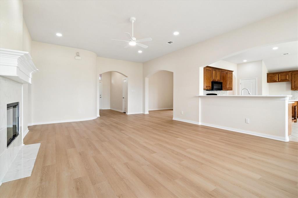 Lago Vista at Bonds Ranch - Residential