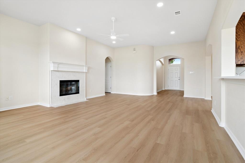 Lago Vista at Bonds Ranch - Residential