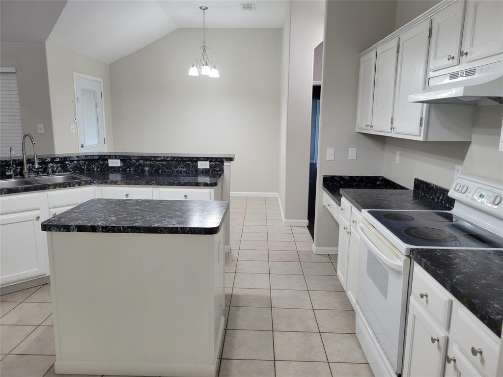 Hulen Meadow Add - Residential Lease