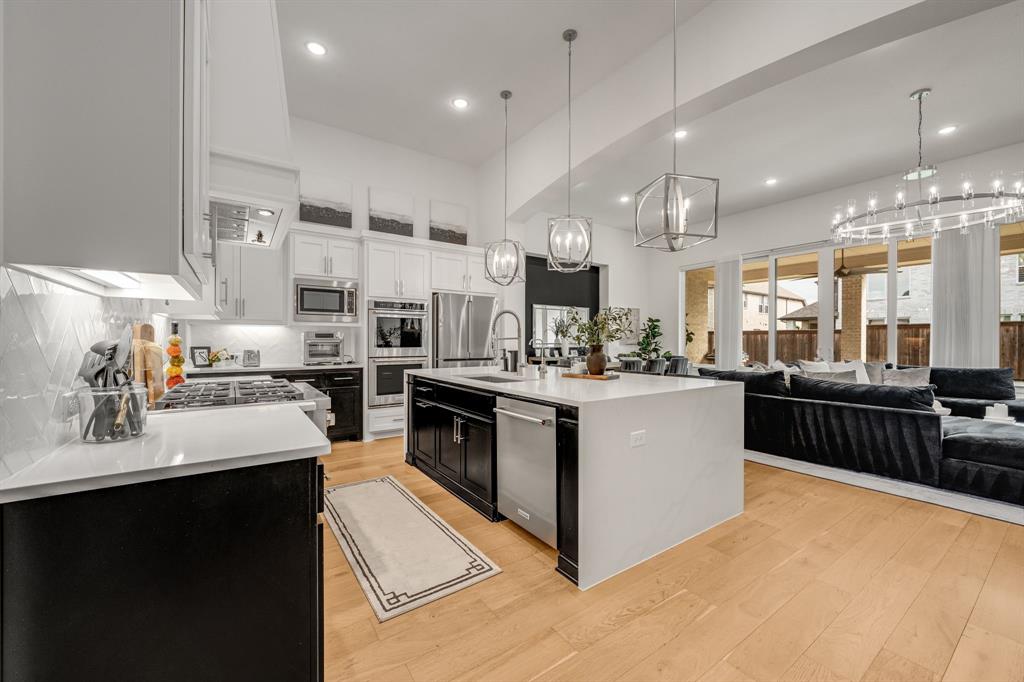 Grove Frisco Ph 6, The - Residential
