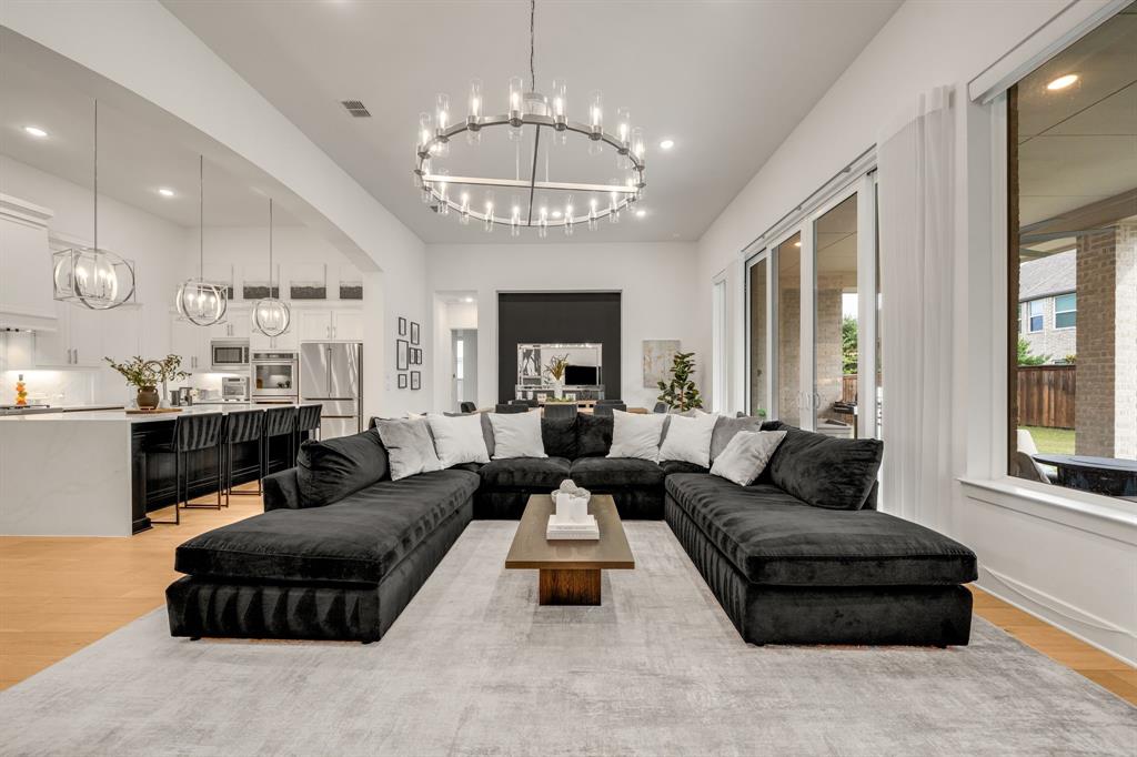 Grove Frisco Ph 6, The - Residential