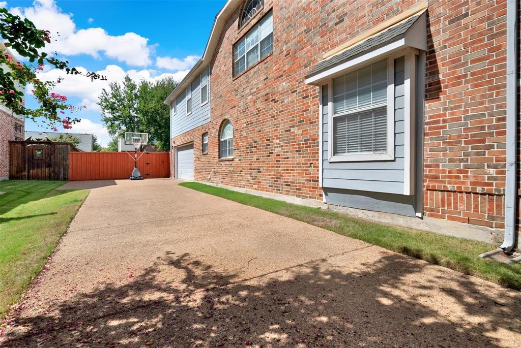 Saddlebrook - Residential
