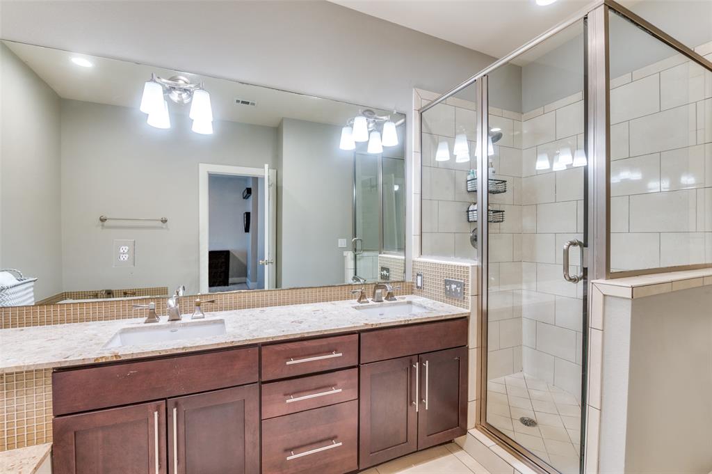 Eastside On Lindell Condo Ph 02 - Residential