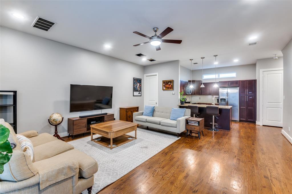 Eastside On Lindell Condo Ph 02 - Residential