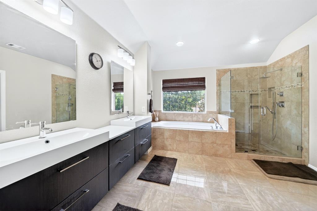 Ridgecove - Residential