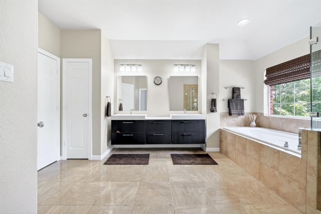 Ridgecove - Residential