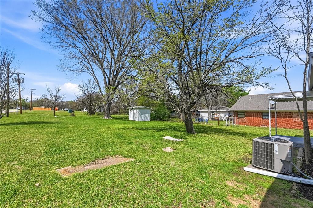 Hawthorne & Fallis - Residential