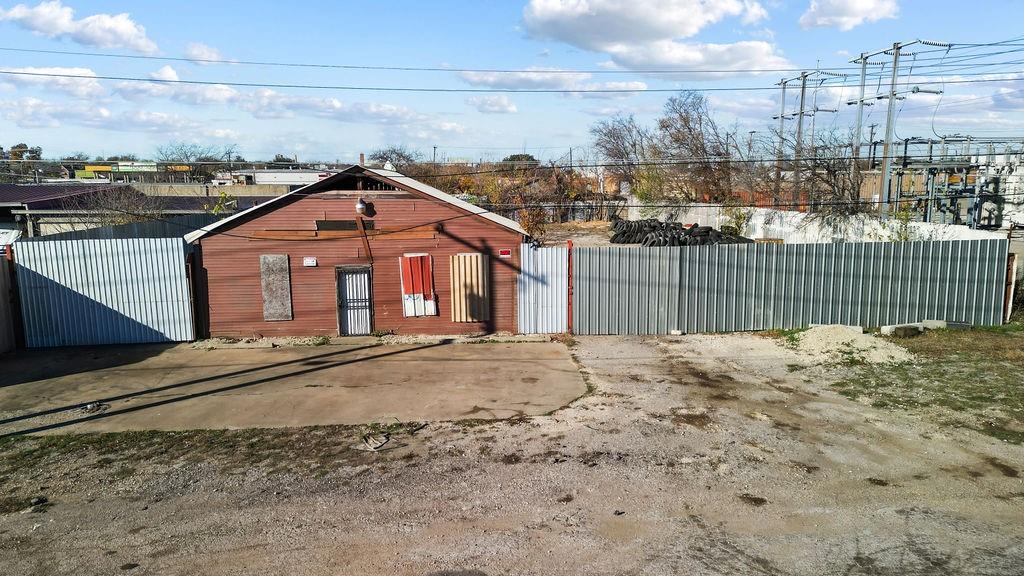 Polytechnic Heights - Commercial Sale