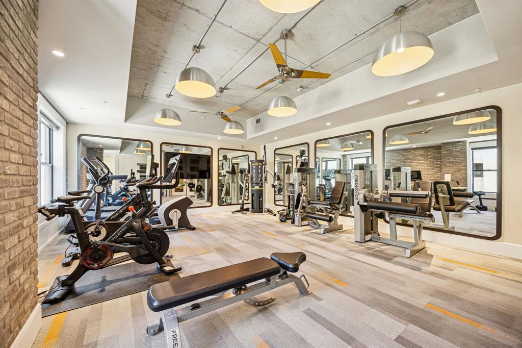Parkview Condo - Residential