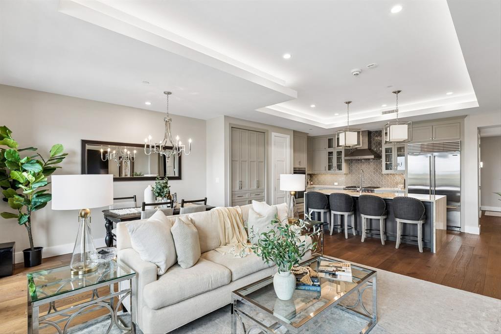 Parkview Condo - Residential