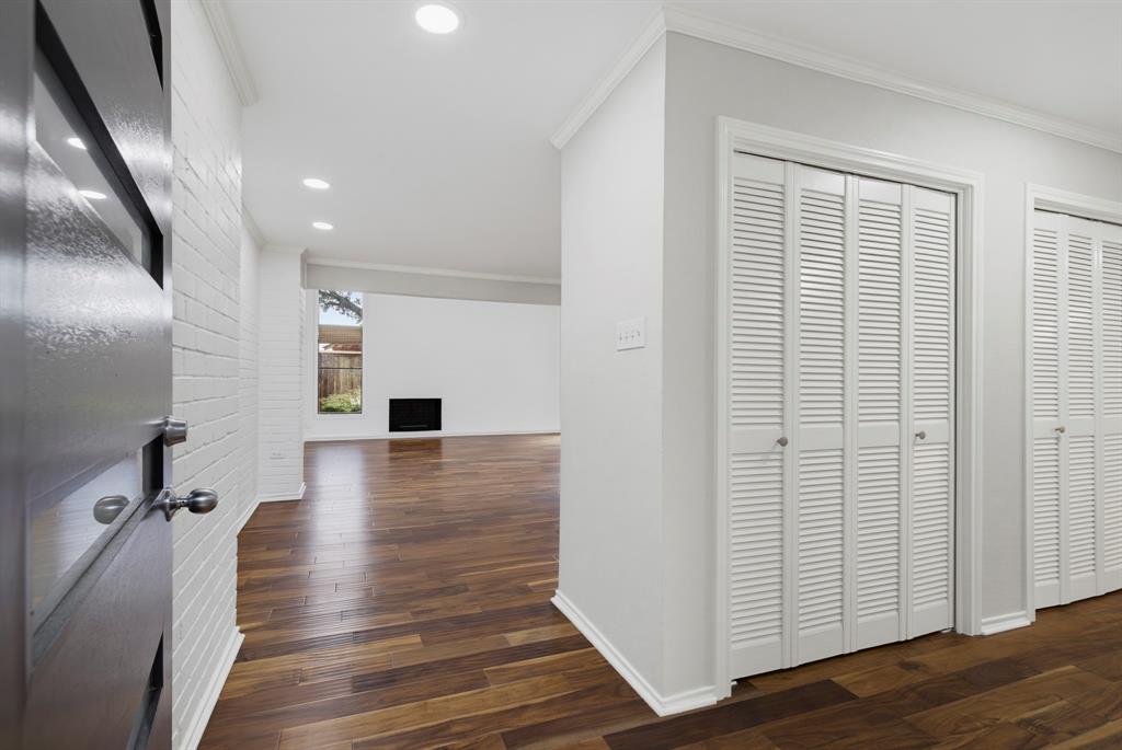 3737 Hulen Park Townhome Add - Residential