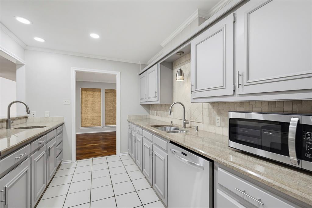 3737 Hulen Park Townhome Add - Residential