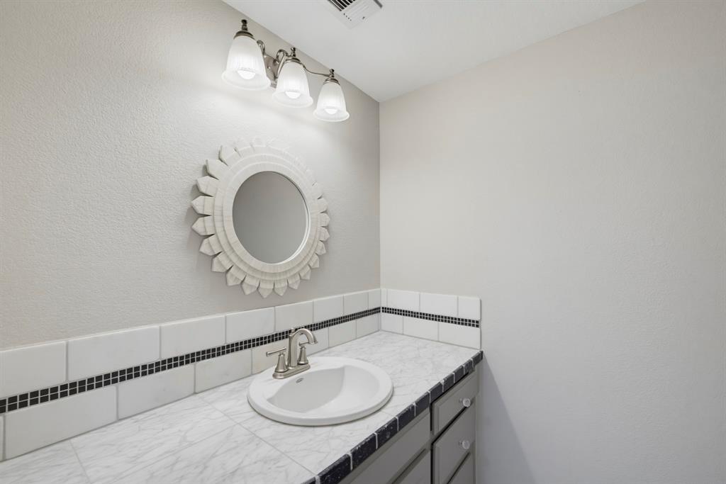 3737 Hulen Park Townhome Add - Residential