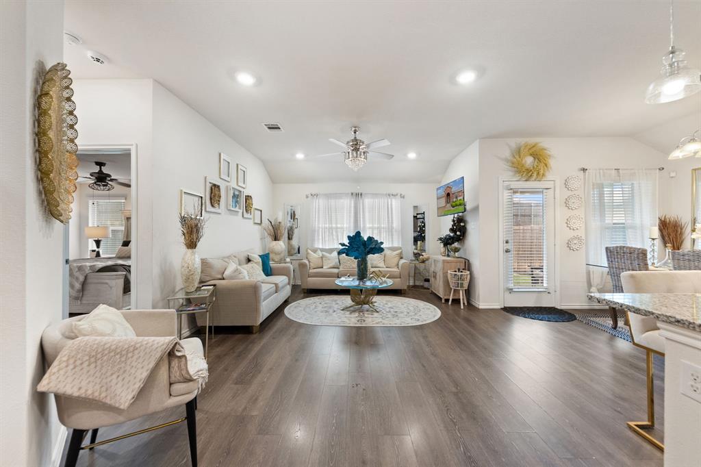 WOODCREEK - Residential