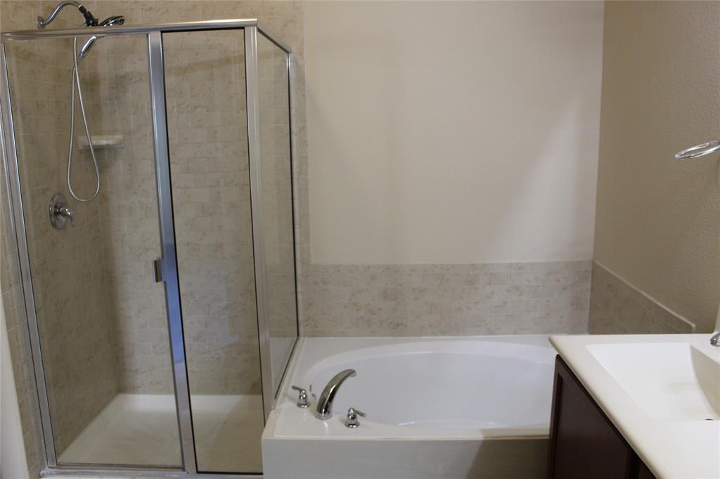 Villages Of Melissa Ph 1 - Residential Lease