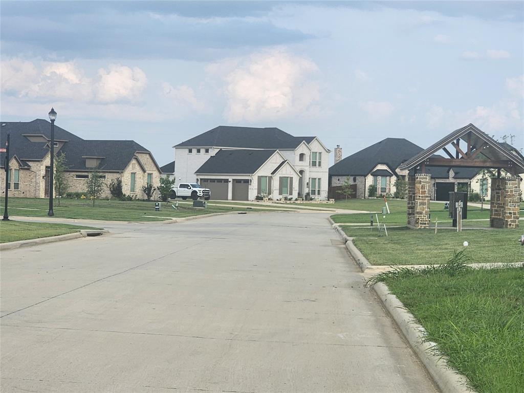 LAKE COUNTRY CROSSING - Land