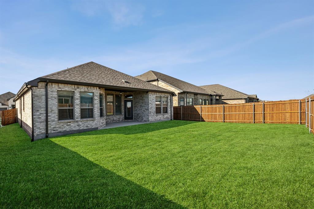 Summer Crest - Residential