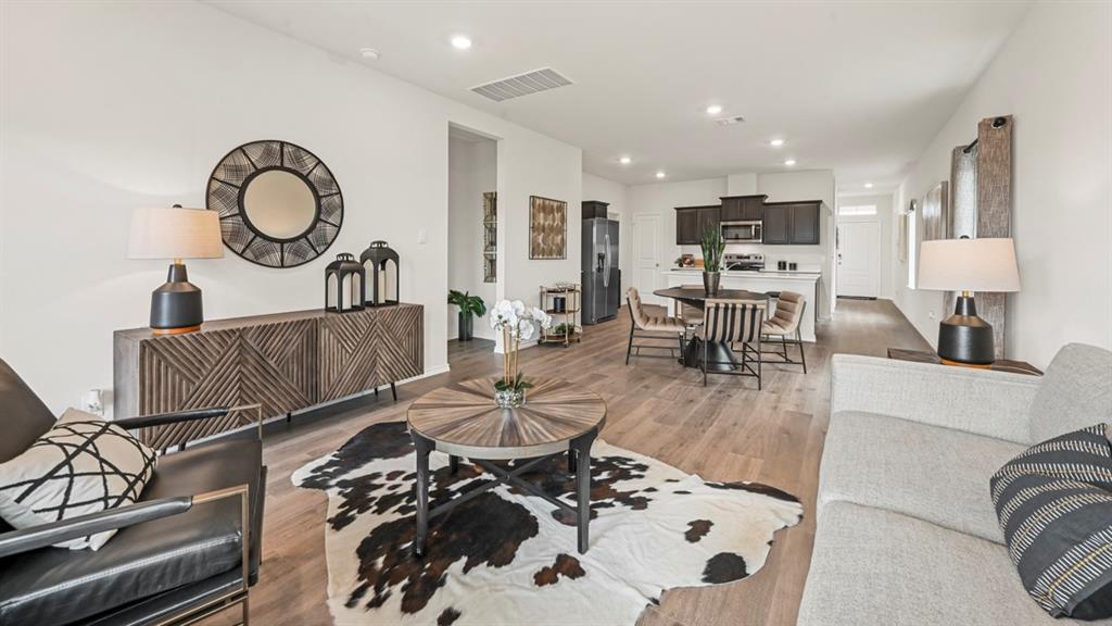 Elevon - Residential