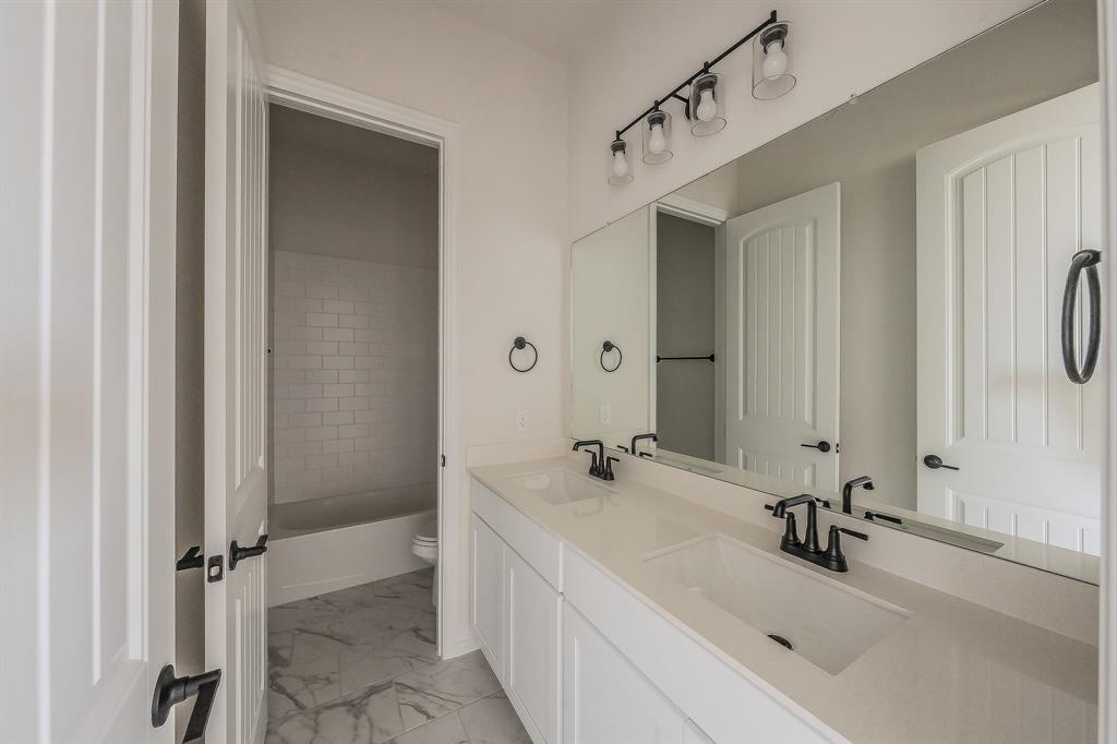 Matthews Farms Add Ph Two - Residential