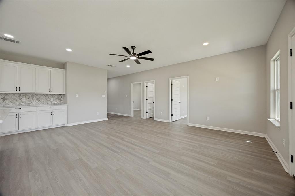 James C English Surv Abs #350 - Residential