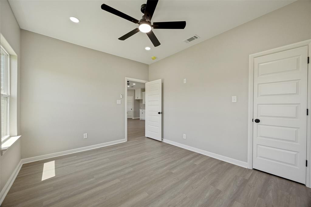 James C English Surv Abs #350 - Residential