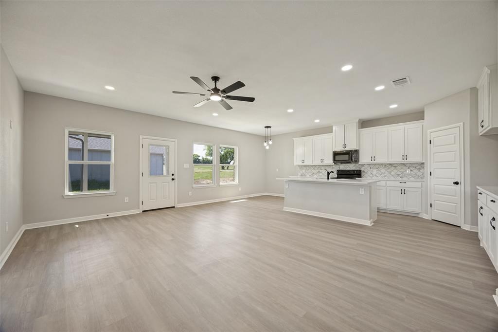 James C English Surv Abs #350 - Residential