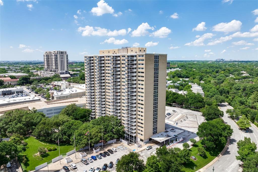 Twenty-One Turtle Creek Condo - Residential