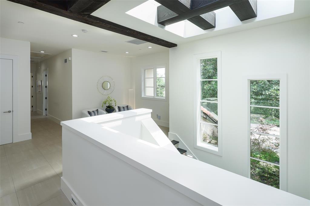 Lake Forest Ph G-R3 - Residential