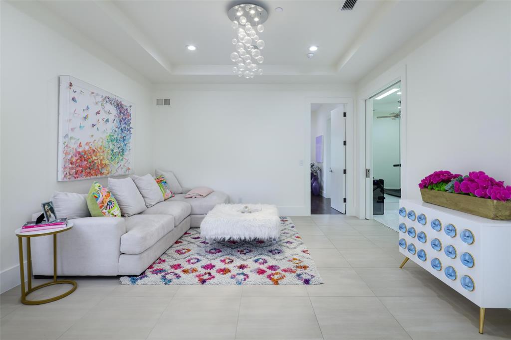Lake Forest Ph G-R3 - Residential