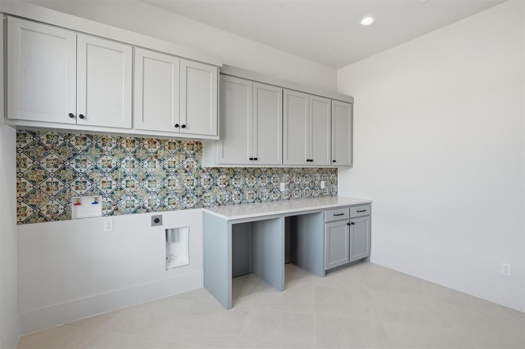 Gaines Bend - Residential