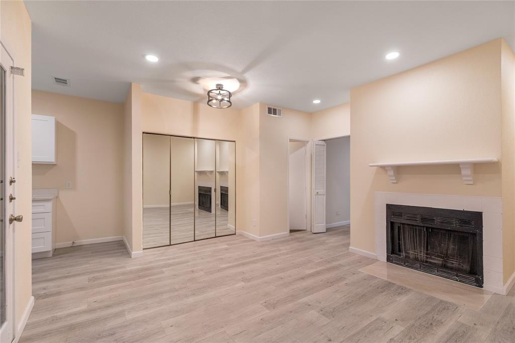 Casa Blanca Condo - Residential