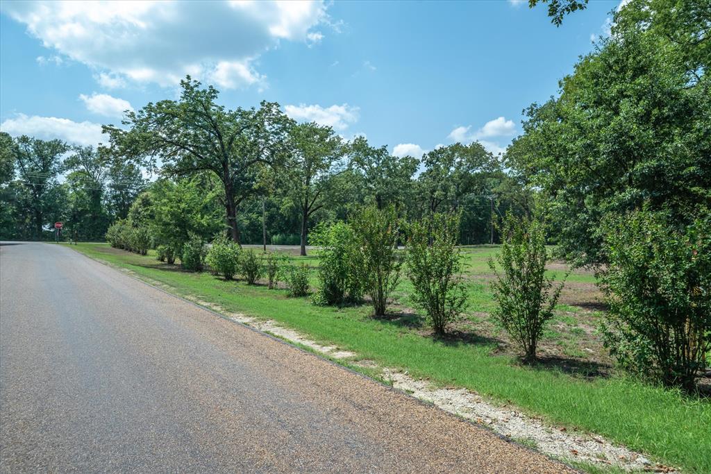 R10748 - Land