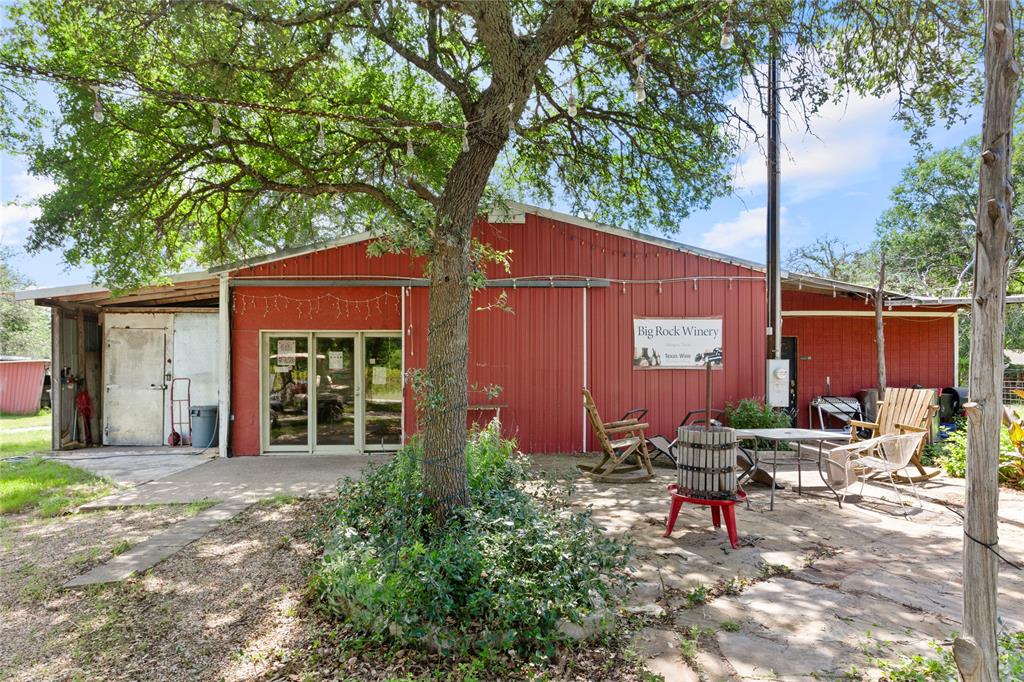 Wooded Lake Estate Add Pt I - Residential