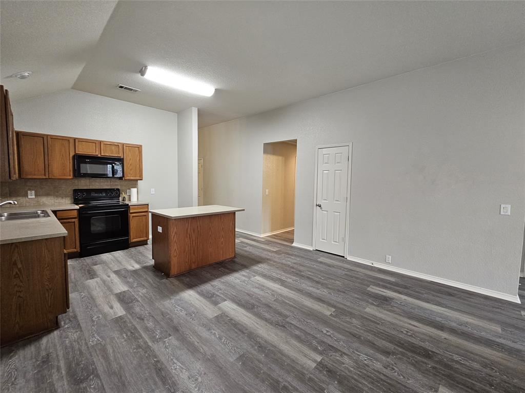 Cross Oak Ranch Ph 2 Tr 6 - Residential Lease