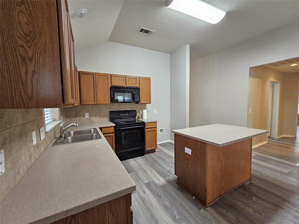 Cross Oak Ranch Ph 2 Tr 6 - Residential Lease