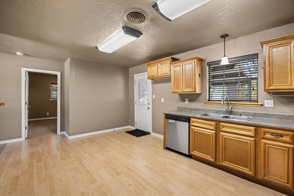 Crow Styles Add - Residential