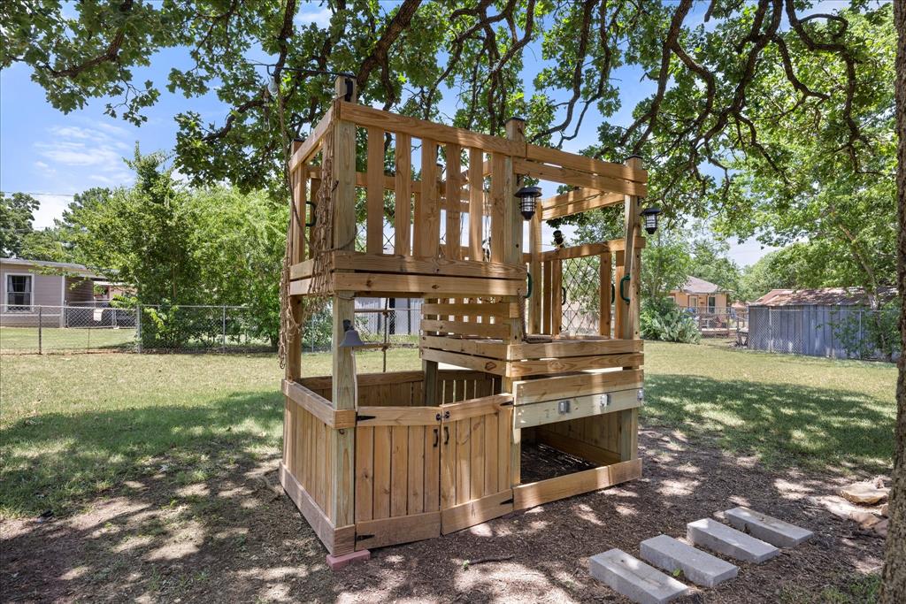 Crow Styles Add - Residential