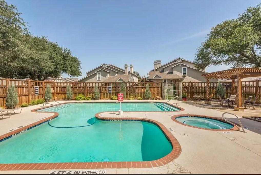 Hickory Street Village Ph IV - Residential Lease