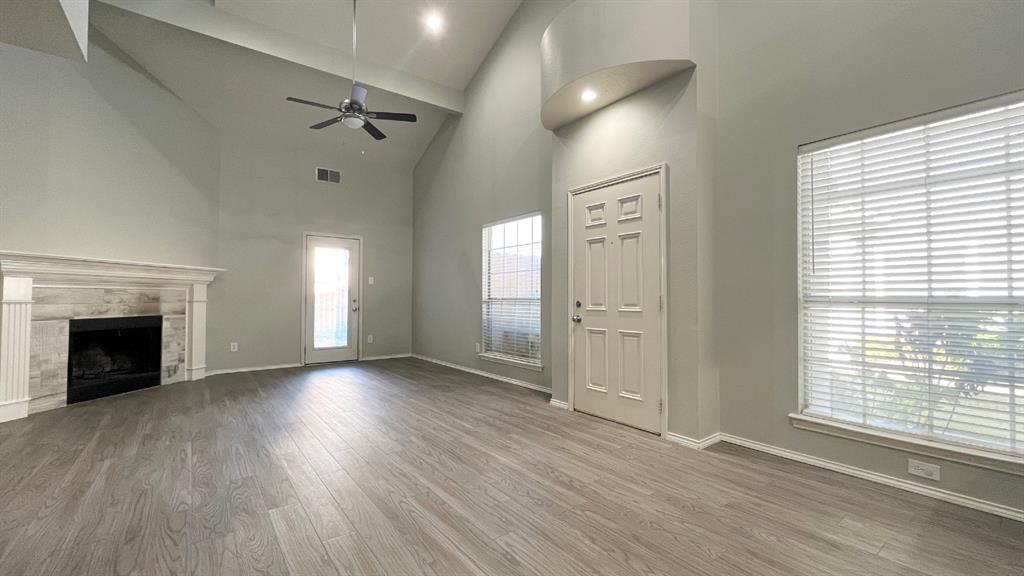 Hickory Street Village Ph IV - Residential Lease