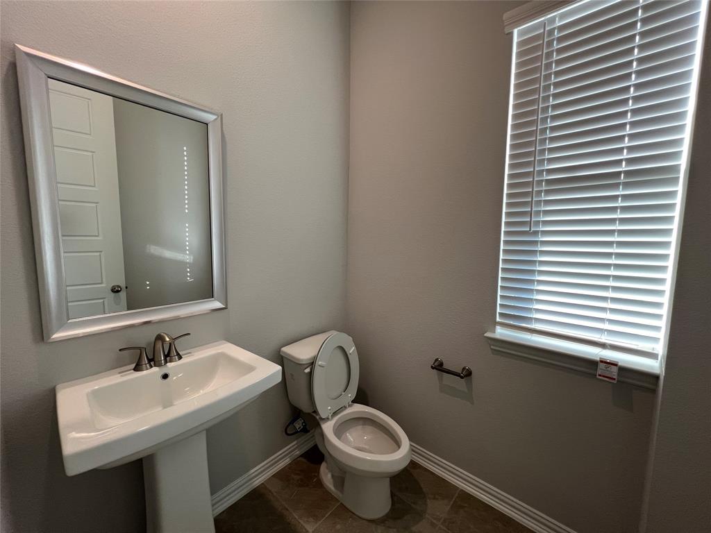 WADE SETTLEMENT - Residential Lease