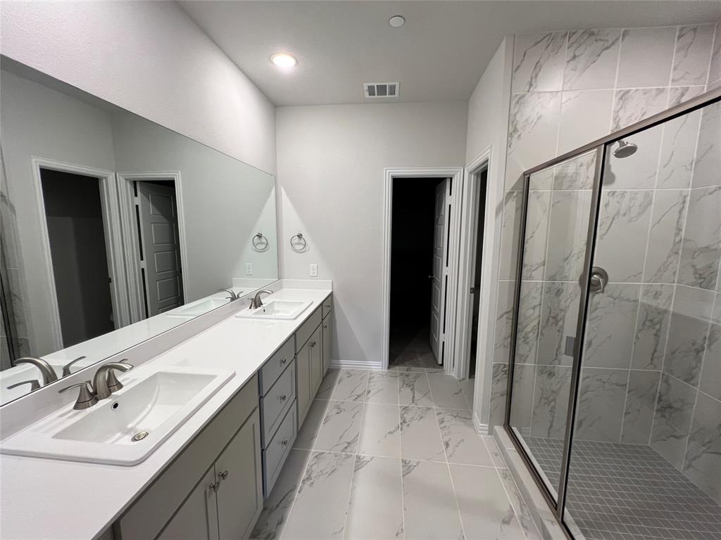 WADE SETTLEMENT - Residential Lease