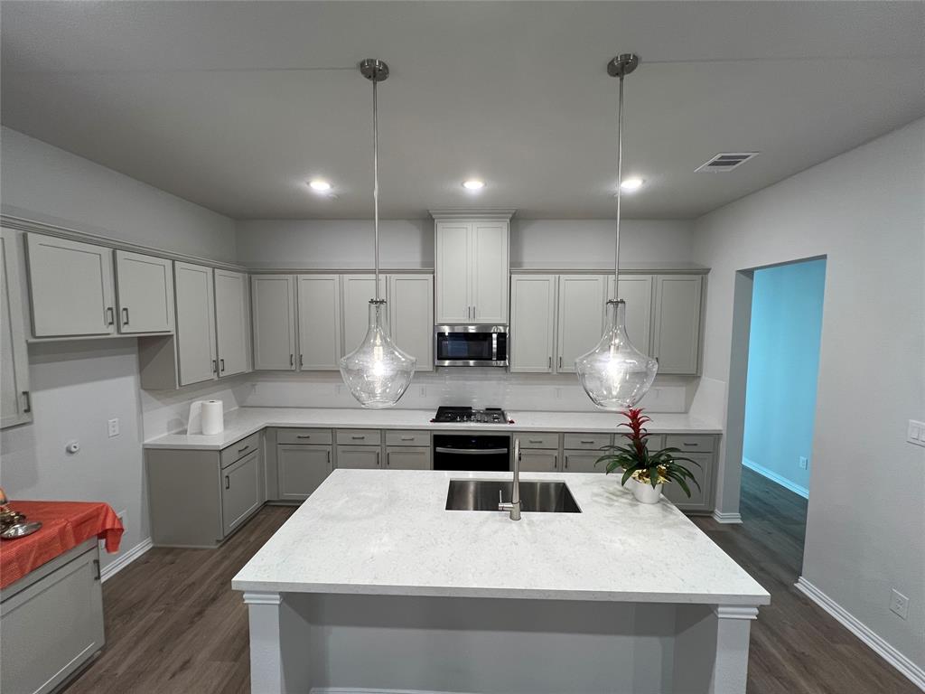WADE SETTLEMENT - Residential Lease