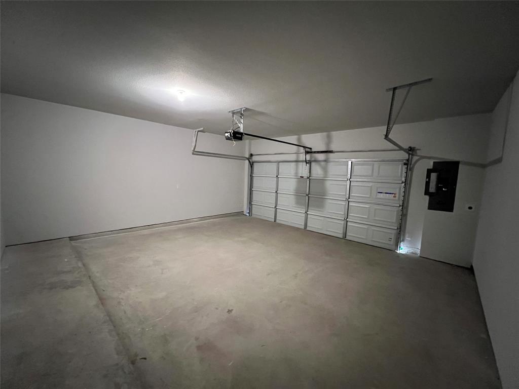 WADE SETTLEMENT - Residential Lease