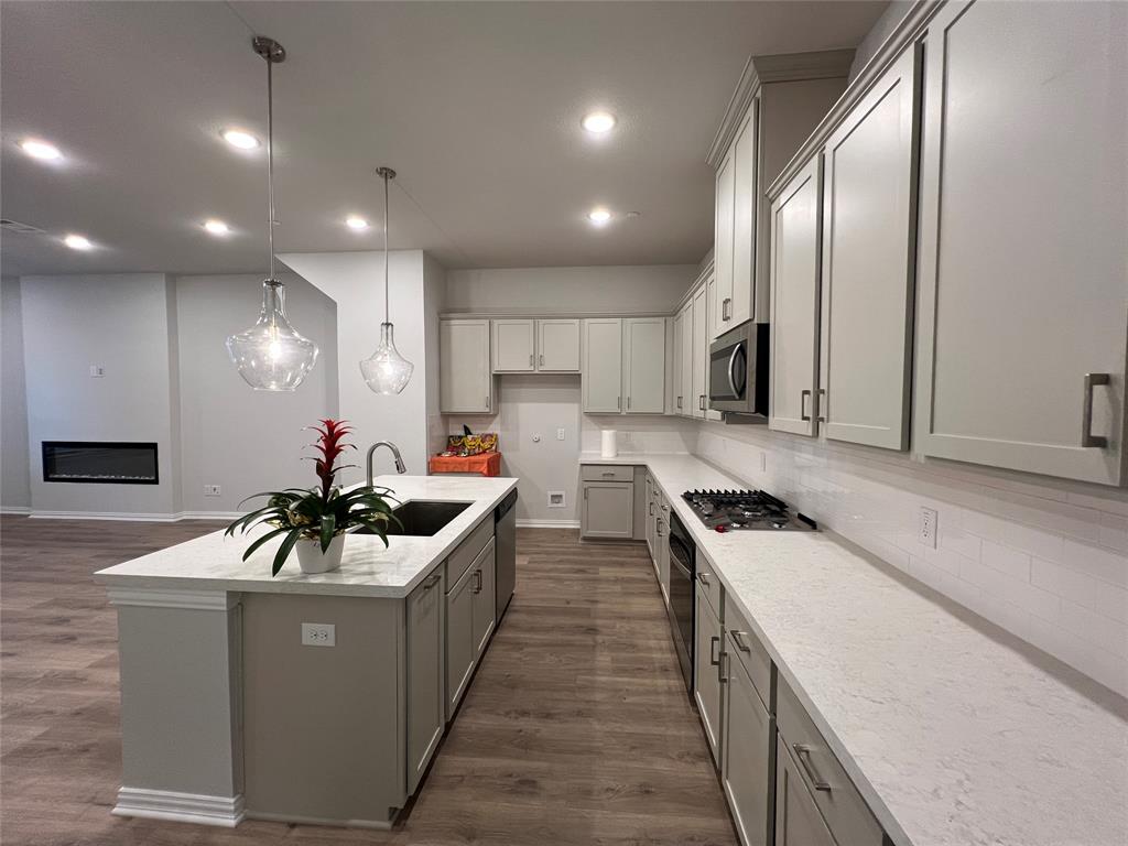 WADE SETTLEMENT - Residential Lease